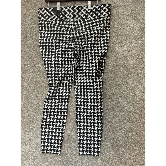 Torrid Slim Fix Houndstooth High Rise Pull On Pixie Work Pant Size 1XL - Picture 4 of 8
